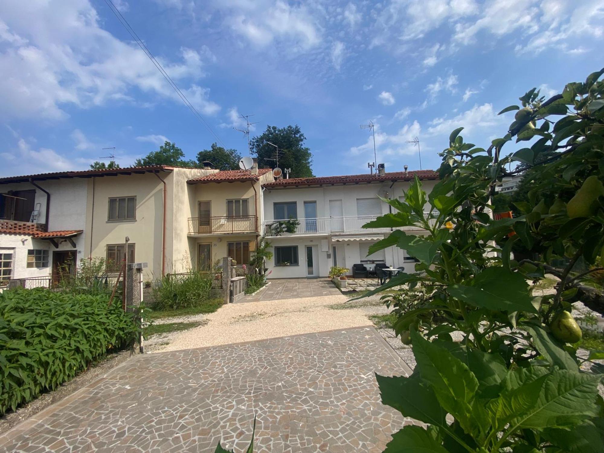 Villa Casa Vacanza à Buia Extérieur photo